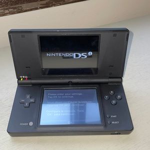 Black Nintendo DSI